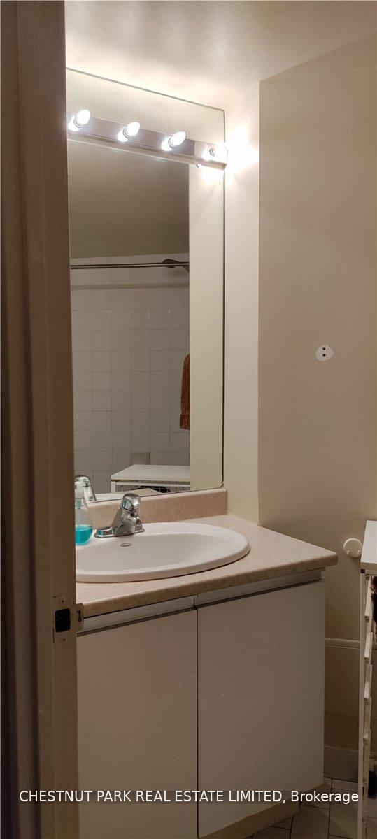 Photo 16 of Unit 1007, 25 Maitland Street, Toronto, Church-Yonge Corridor — HOMEH
