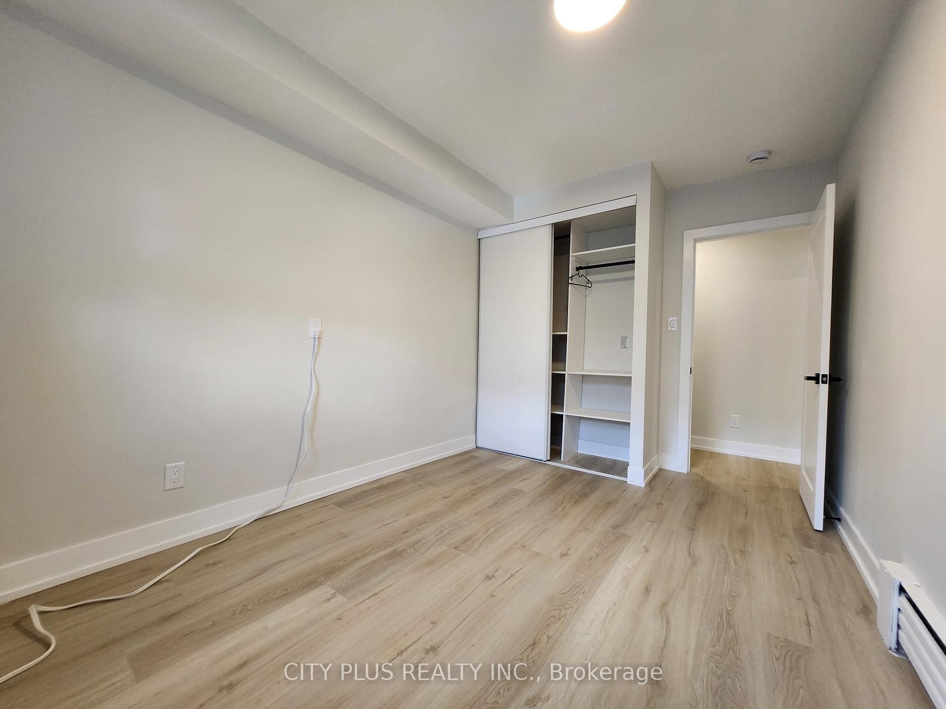 Photo 12 of Unit 2, 3547 Bathurst Street, Toronto, Bedford Park-Nortown — HOMEH