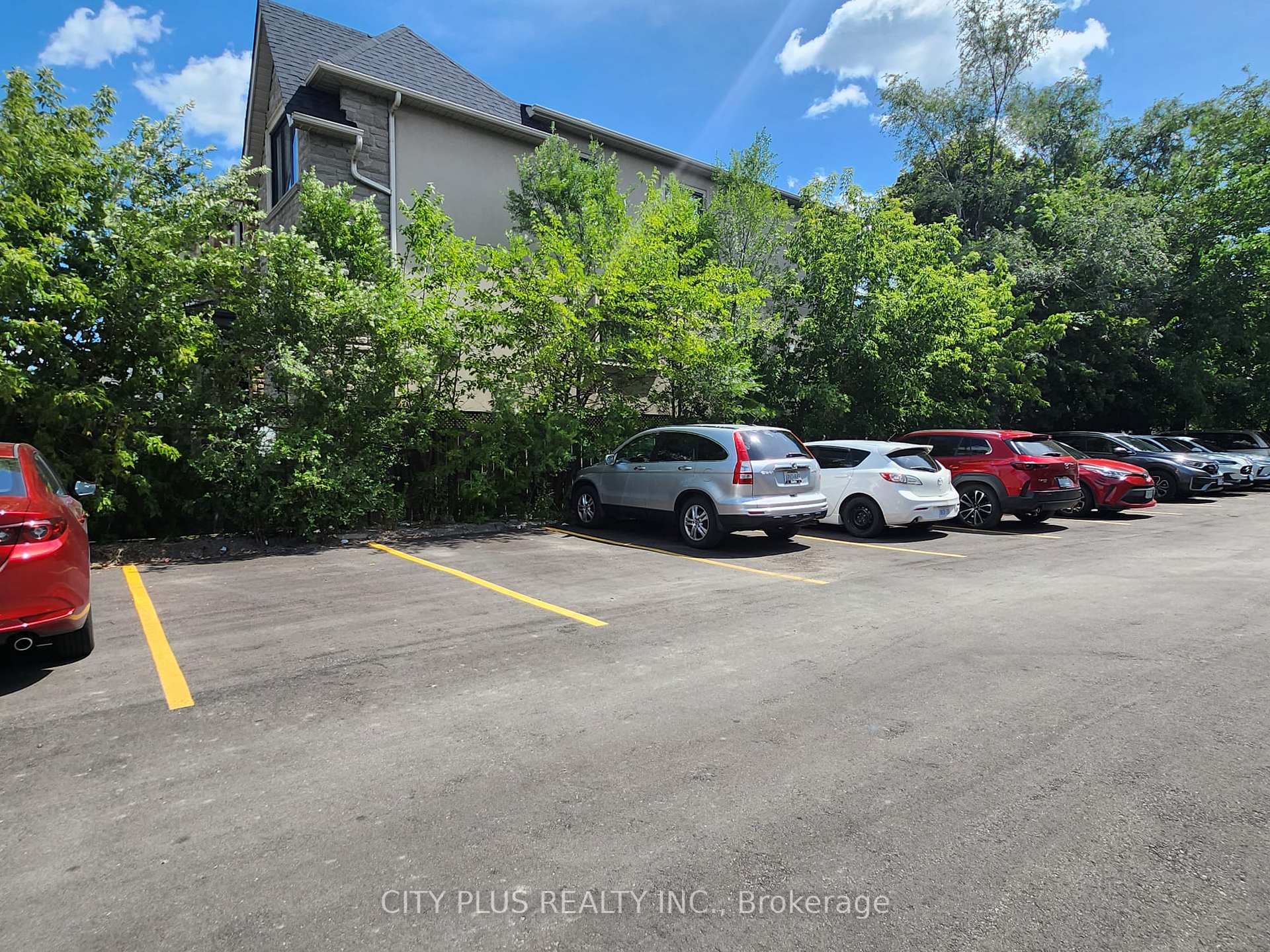 Photo 22 of Unit 2, 3547 Bathurst Street, Toronto, Bedford Park-Nortown — HOMEH