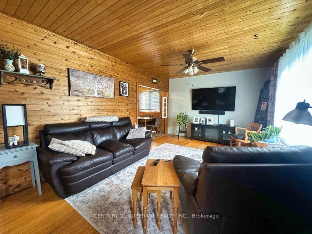 Photo 8 of 79 Brompton Road, Red Rock, TB-85 — HOMEH