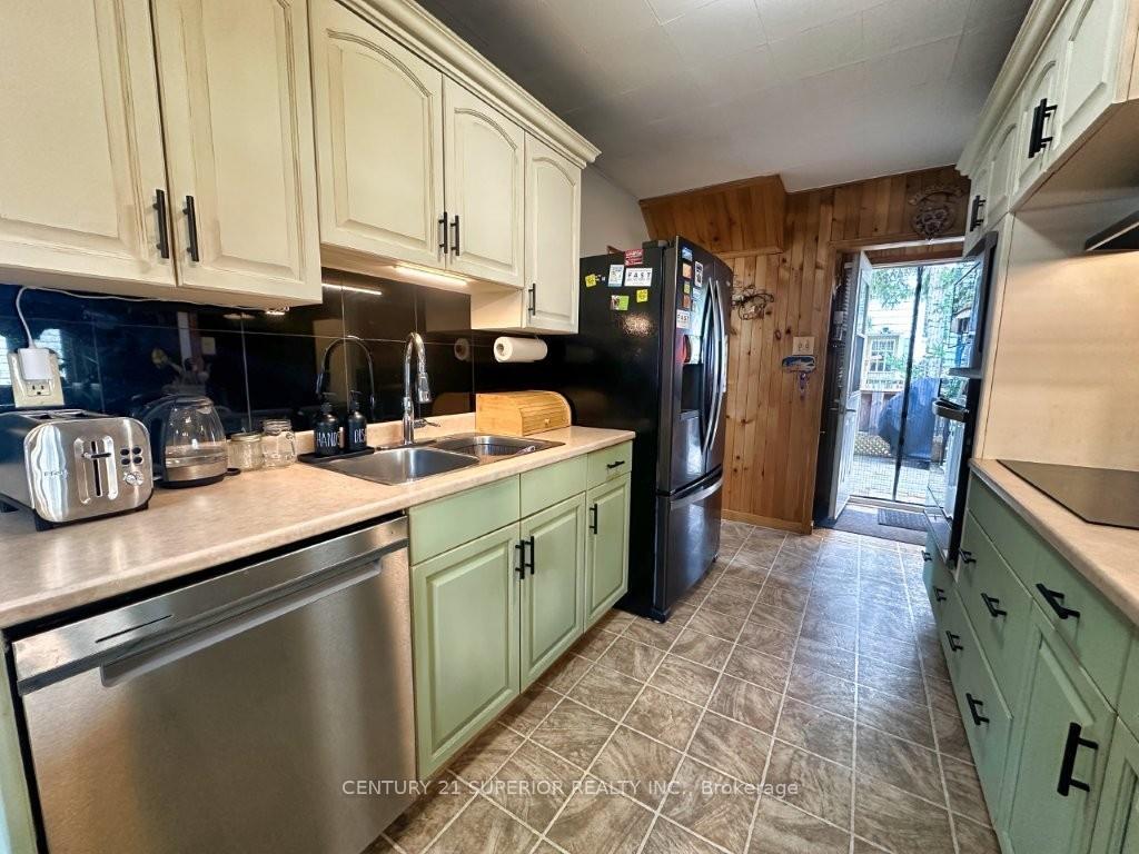 Photo 16 of 79 Brompton Road, Red Rock, TB-85 — HOMEH