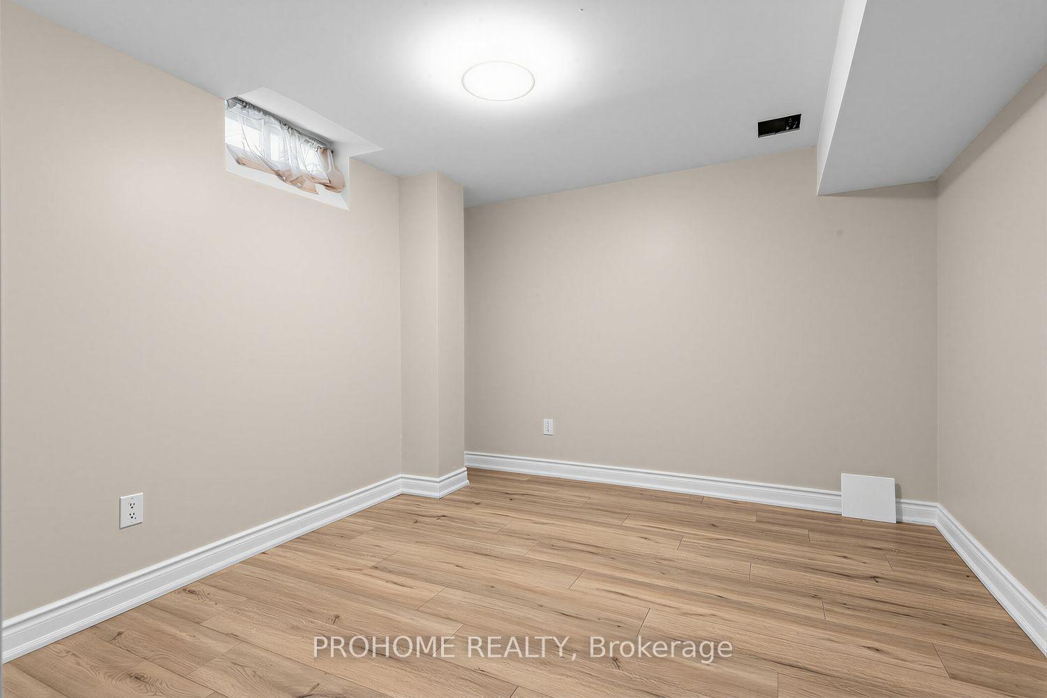 Photo 58 of 78 Ashbury Boulevard, Ajax, South East — HOMEH