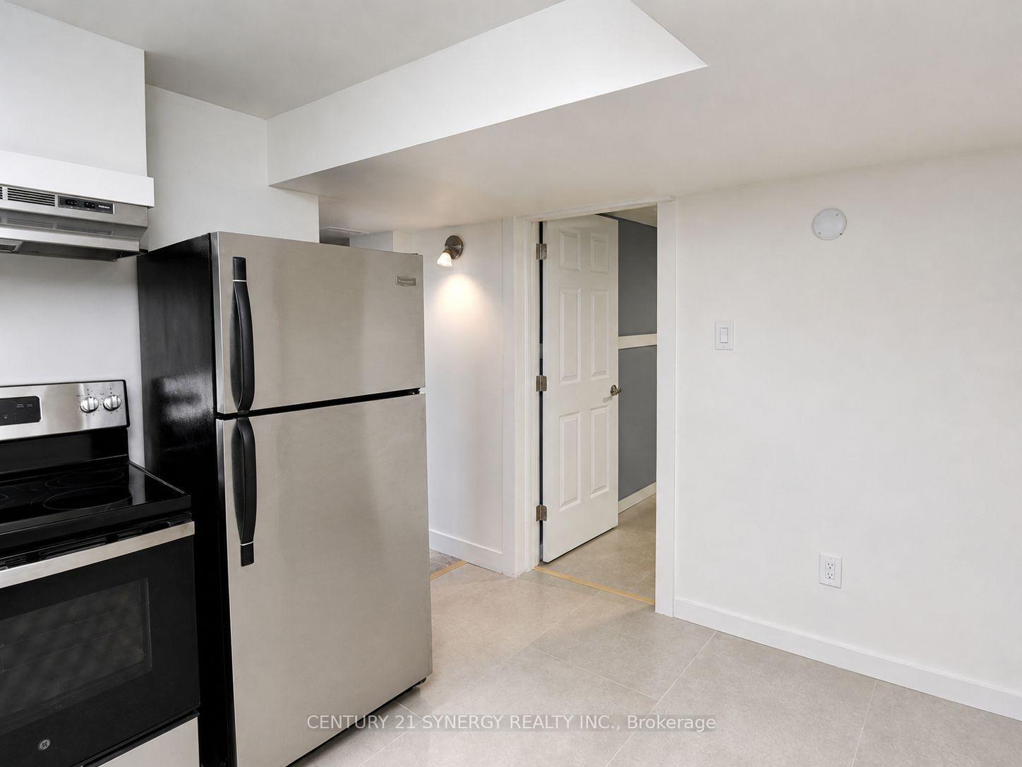 Photo 7 of Unit B, 404 Dieppe Street, Ottawa, Vanier — HOMEH
