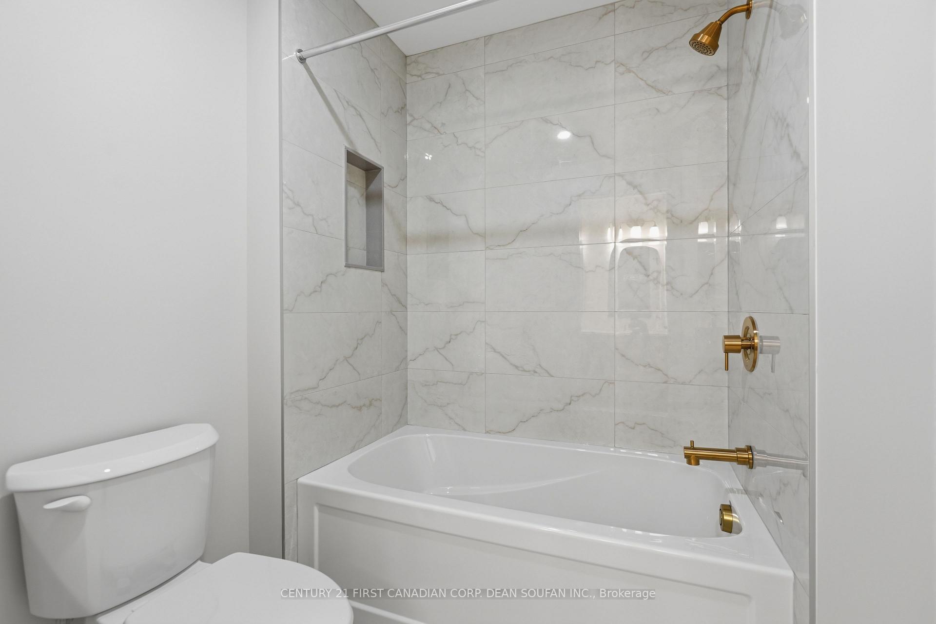 Photo 34 of 2308 Darwin Crescent, London, South V — HOMEH