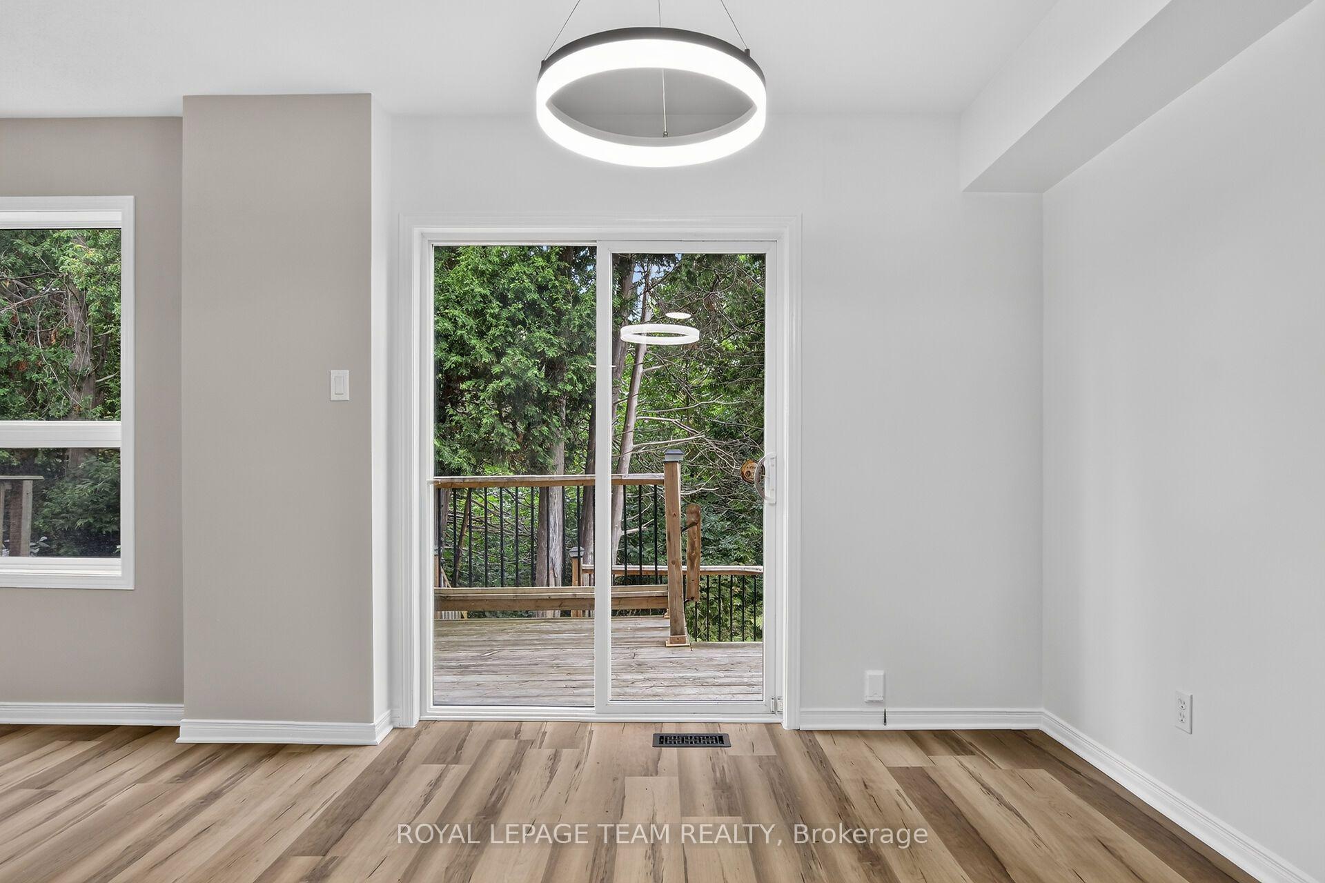 Photo 23 of 28 Cohen Avenue, Ottawa, Kanata - Katimavik — HOMEH
