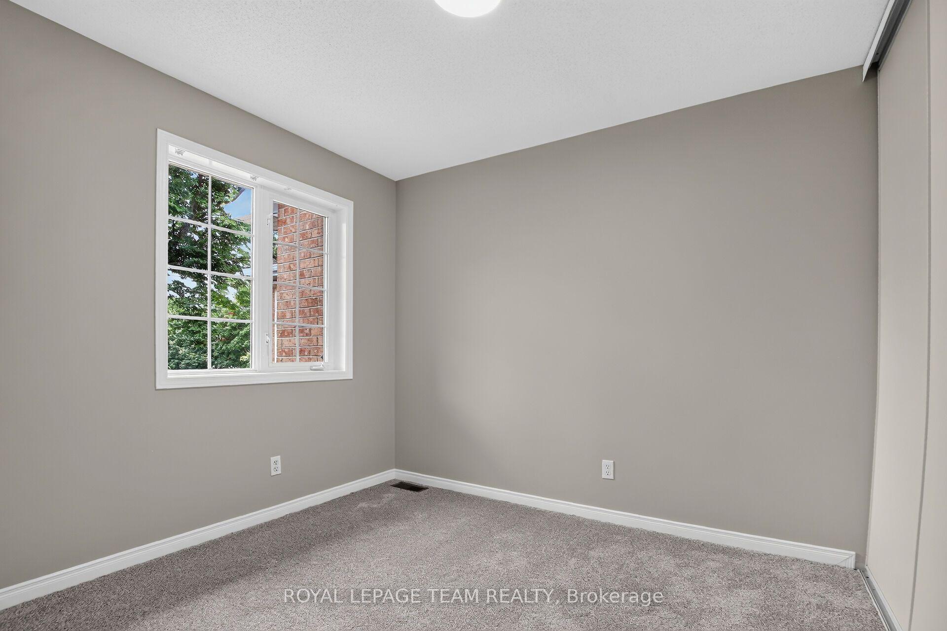 Photo 65 of 28 Cohen Avenue, Ottawa, Kanata - Katimavik — HOMEH