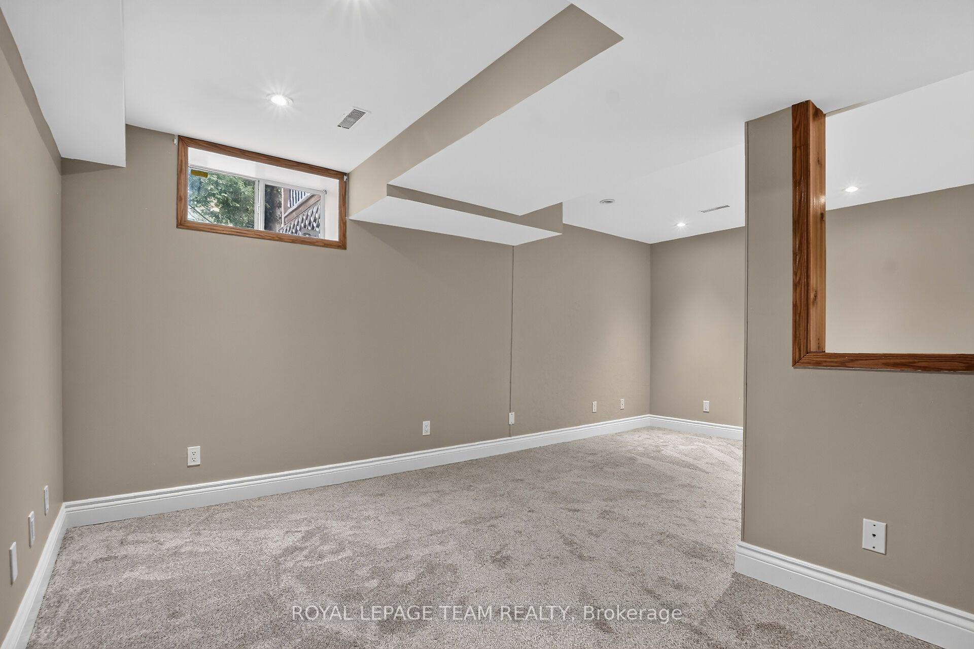 Photo 75 of 28 Cohen Avenue, Ottawa, Kanata - Katimavik — HOMEH