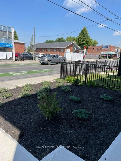 Photo 11 of 391 Royal York Road, Etobicoke, Mimico — HOMEH