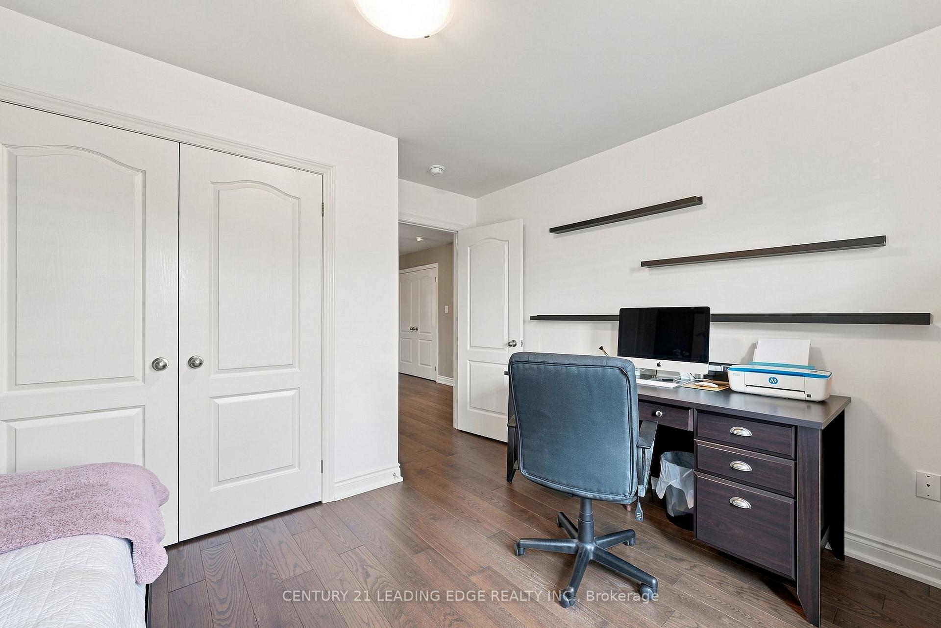Photo 34 of 70 Ross Wright Avenue, Clarington, Bowmanville — HOMEH