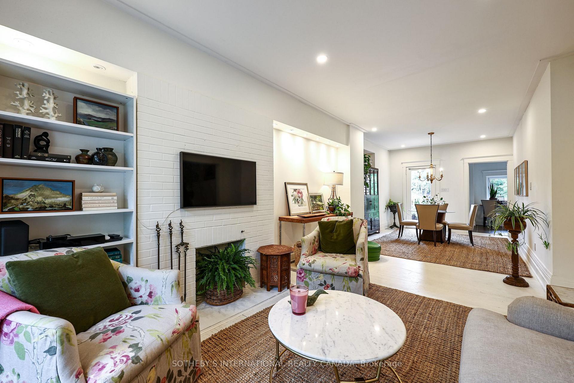 Photo 9 of 129 Stibbard Avenue, Toronto, Mount Pleasant East — HOMEH