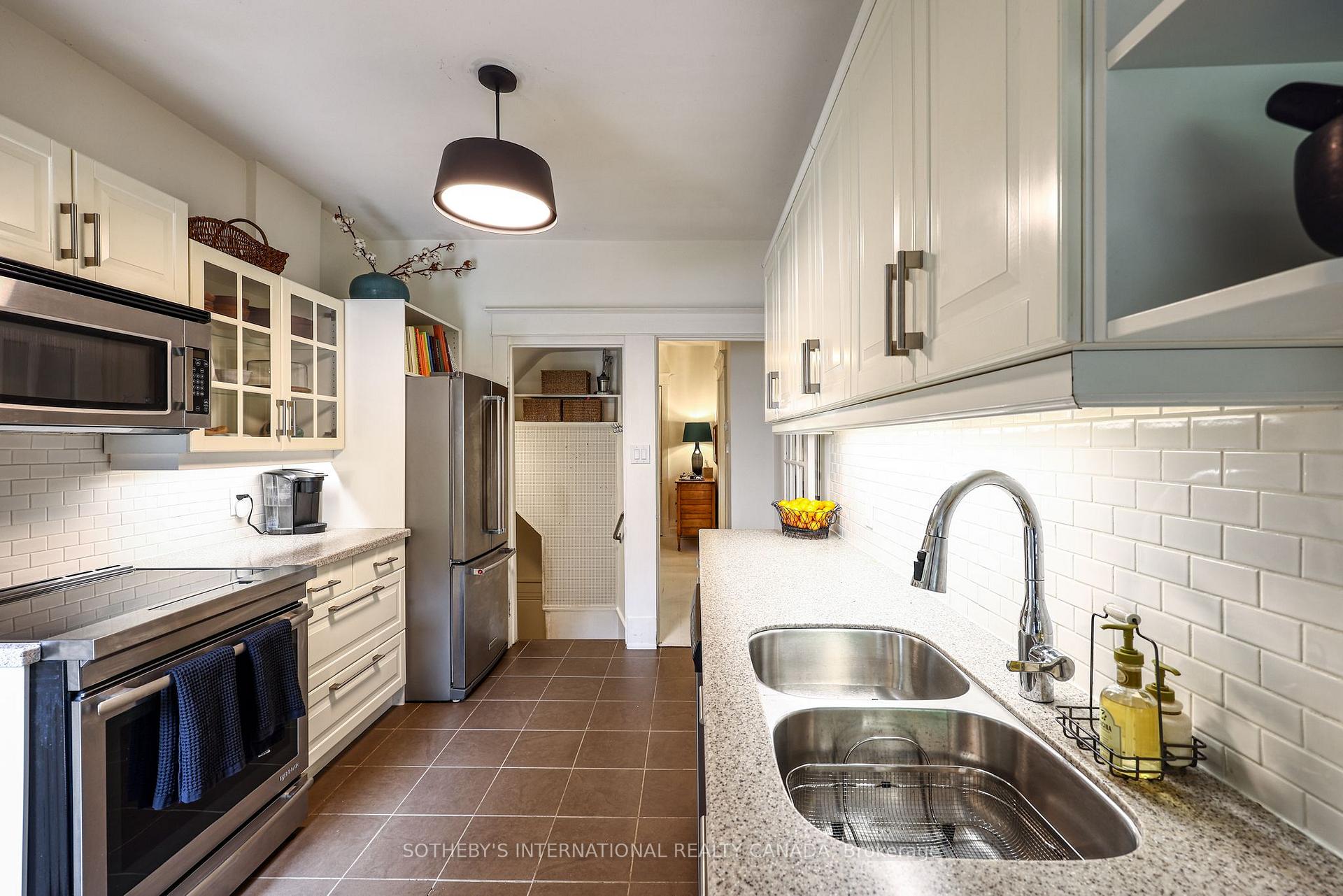 Photo 14 of 129 Stibbard Avenue, Toronto, Mount Pleasant East — HOMEH