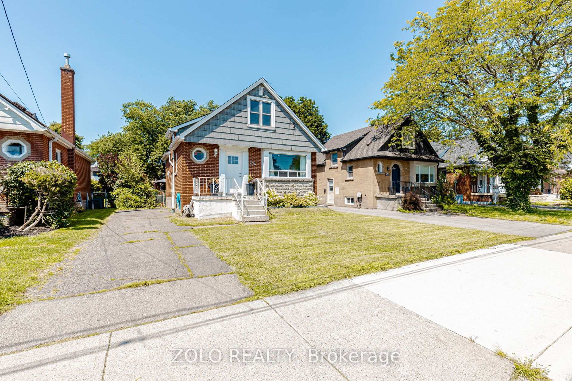 Photo 2 of 236 Parkdale Avenue S, Hamilton, Glenview — HOMEH