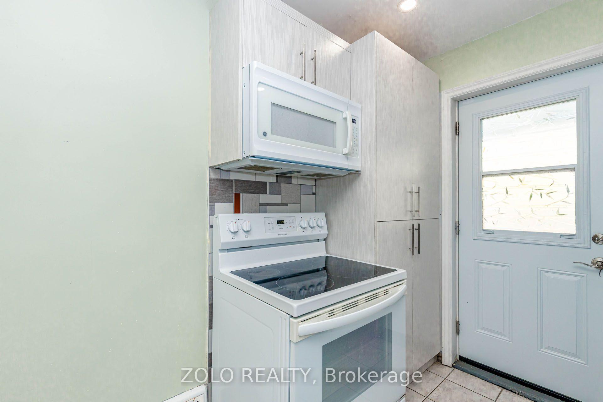 Photo 15 of 236 Parkdale Avenue S, Hamilton, Glenview — HOMEH