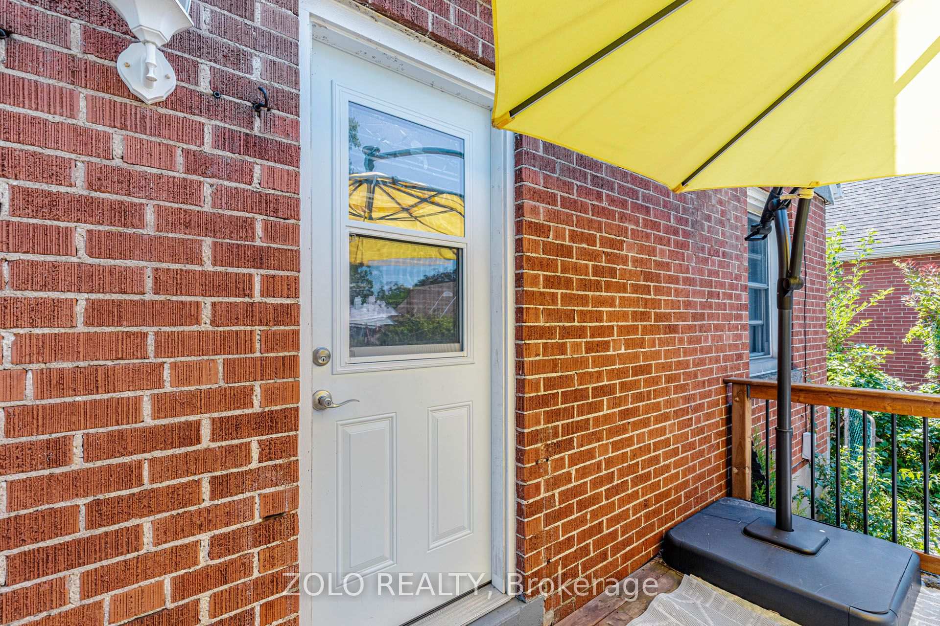 Photo 35 of 236 Parkdale Avenue S, Hamilton, Glenview — HOMEH