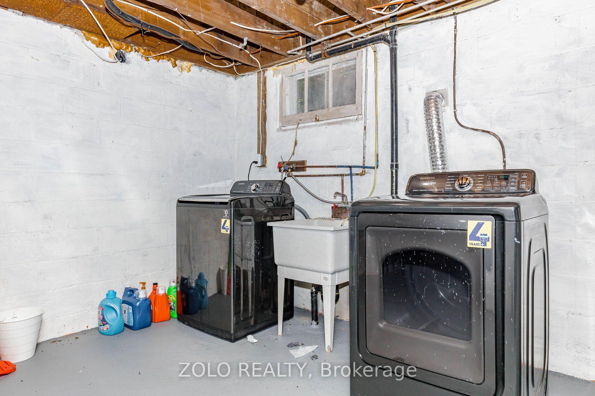 Photo 38 of 236 Parkdale Avenue S, Hamilton, Glenview — HOMEH