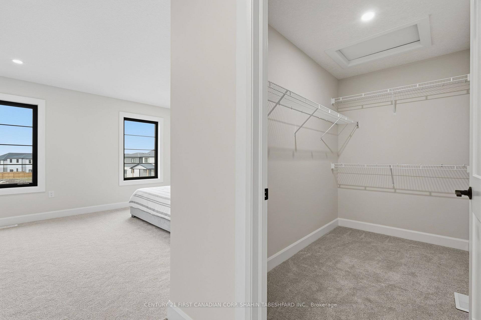 Photo 28 of 2302 Darwin Crescent, London, South V — HOMEH