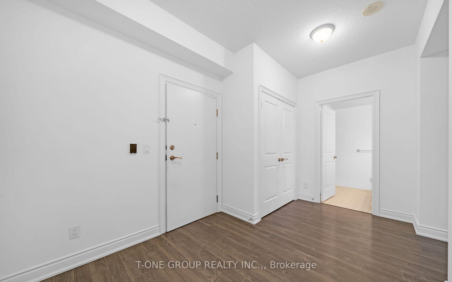Photo 3 of Unit 1006, 33 Clegg Road, Markham, Unionville — HOMEH