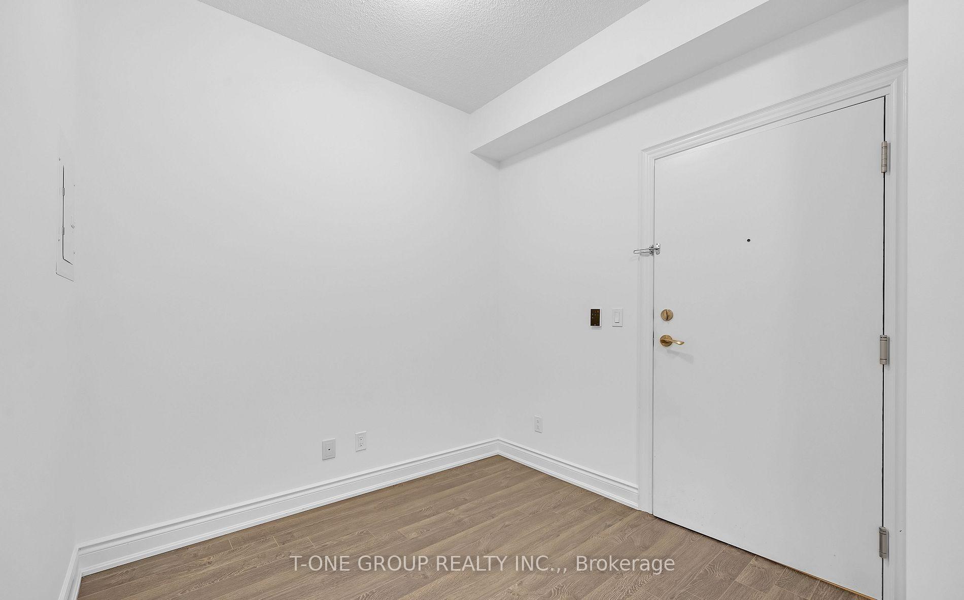 Photo 4 of Unit 1006, 33 Clegg Road, Markham, Unionville — HOMEH