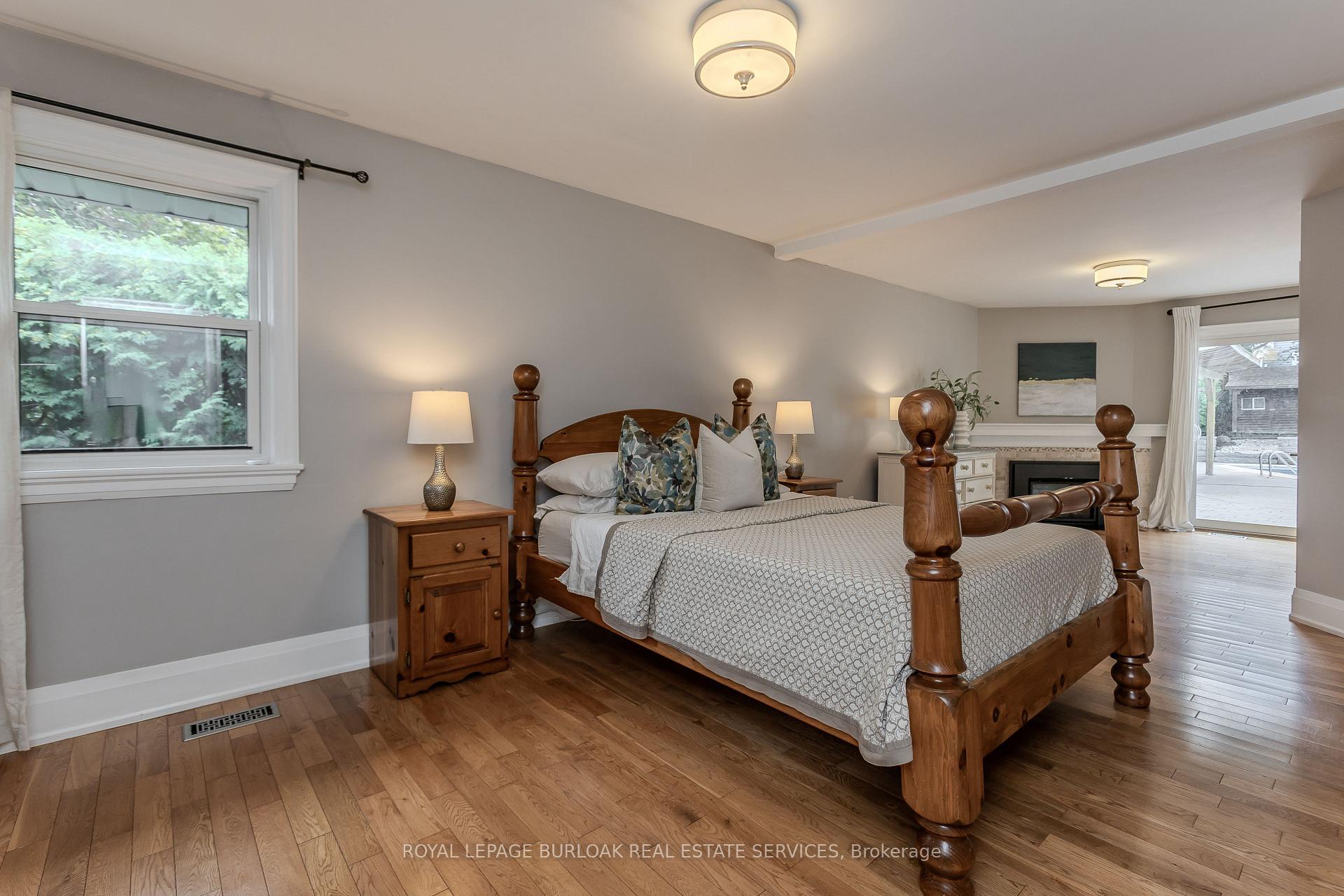 Photo 15 of 892 North Shore Boulevard W, Burlington, Bayview — HOMEH