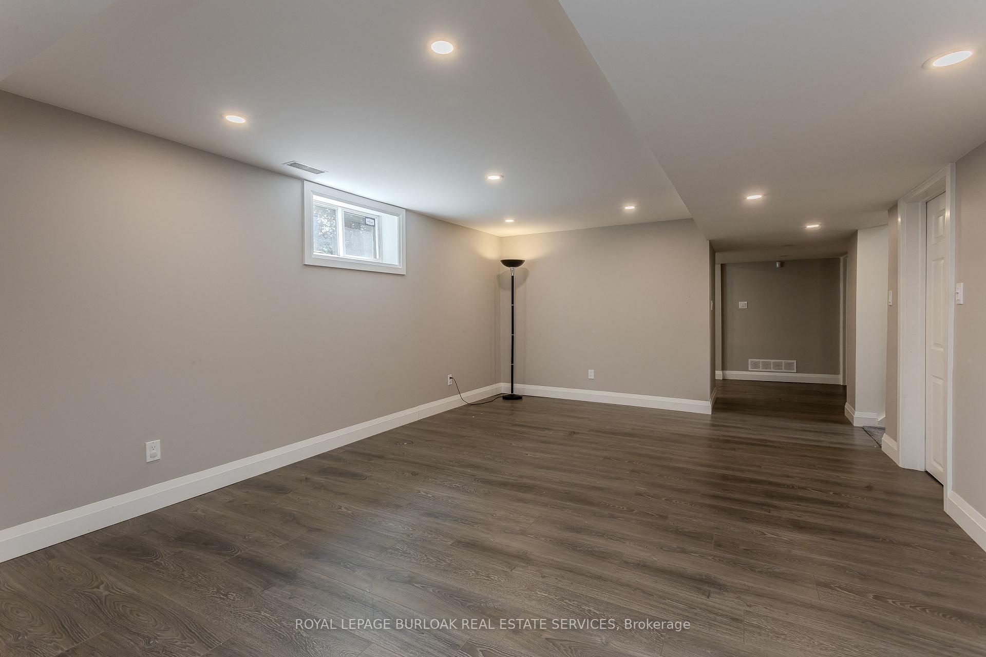 Photo 21 of 892 North Shore Boulevard W, Burlington, Bayview — HOMEH