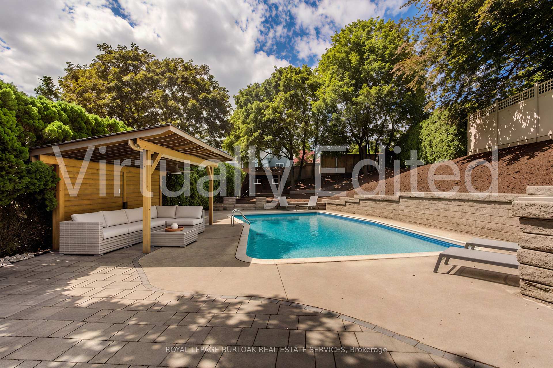 Photo 30 of 892 North Shore Boulevard W, Burlington, Bayview — HOMEH