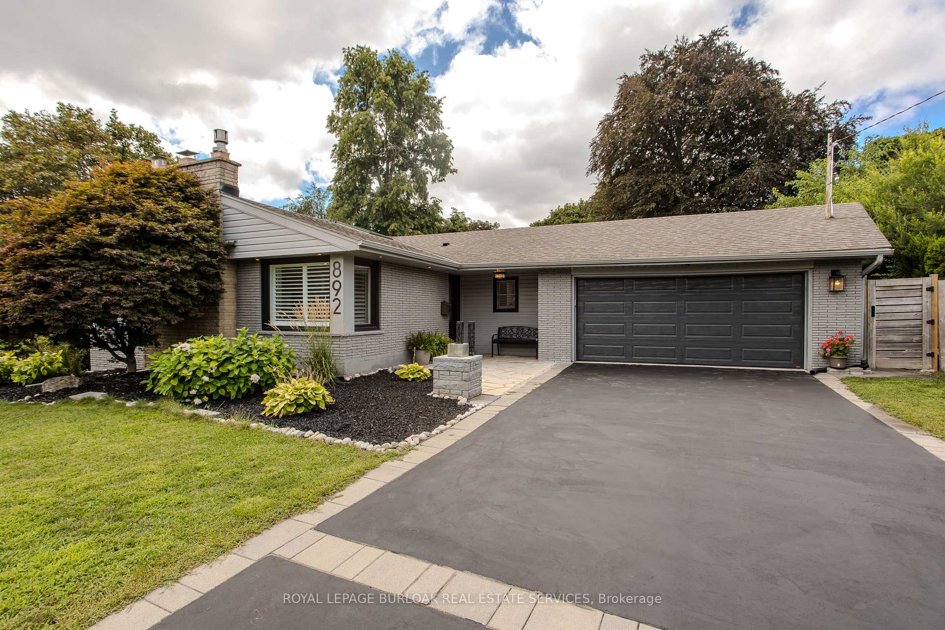 Photo 38 of 892 North Shore Boulevard W, Burlington, Bayview — HOMEH