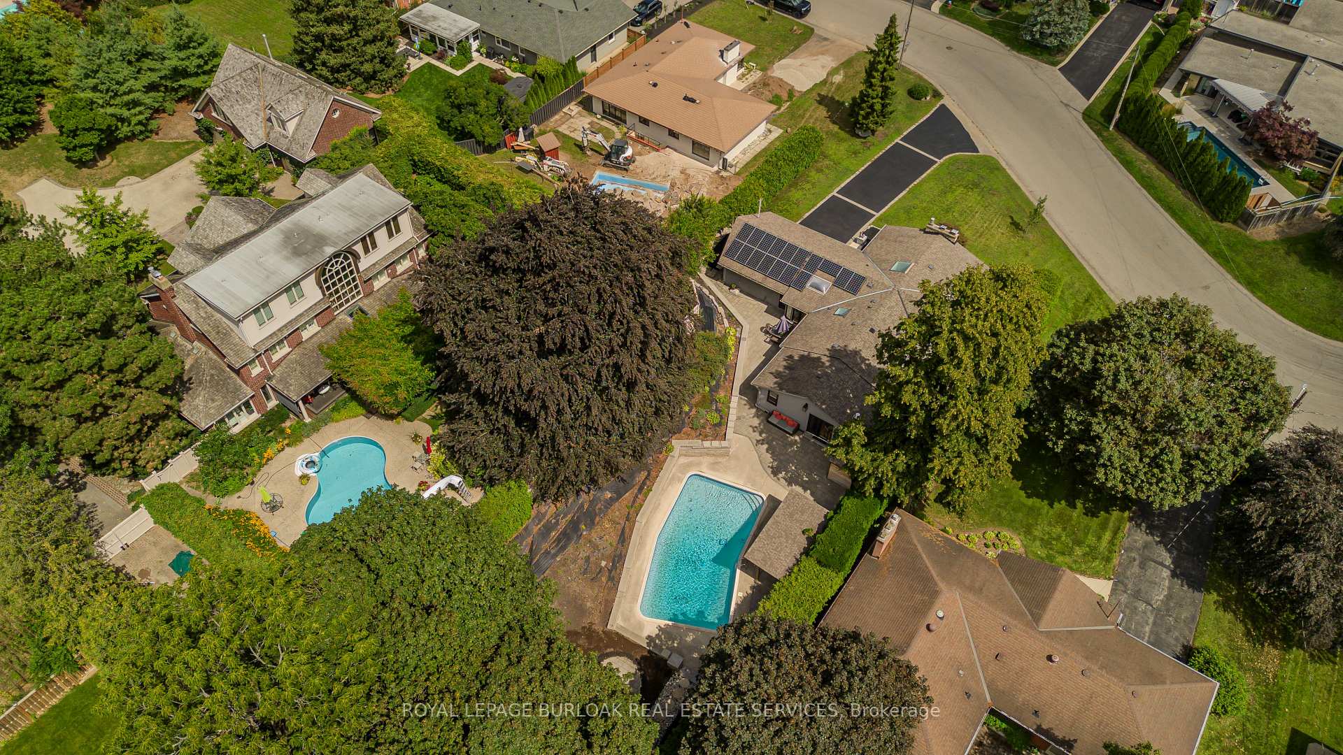 Photo 39 of 892 North Shore Boulevard W, Burlington, Bayview — HOMEH