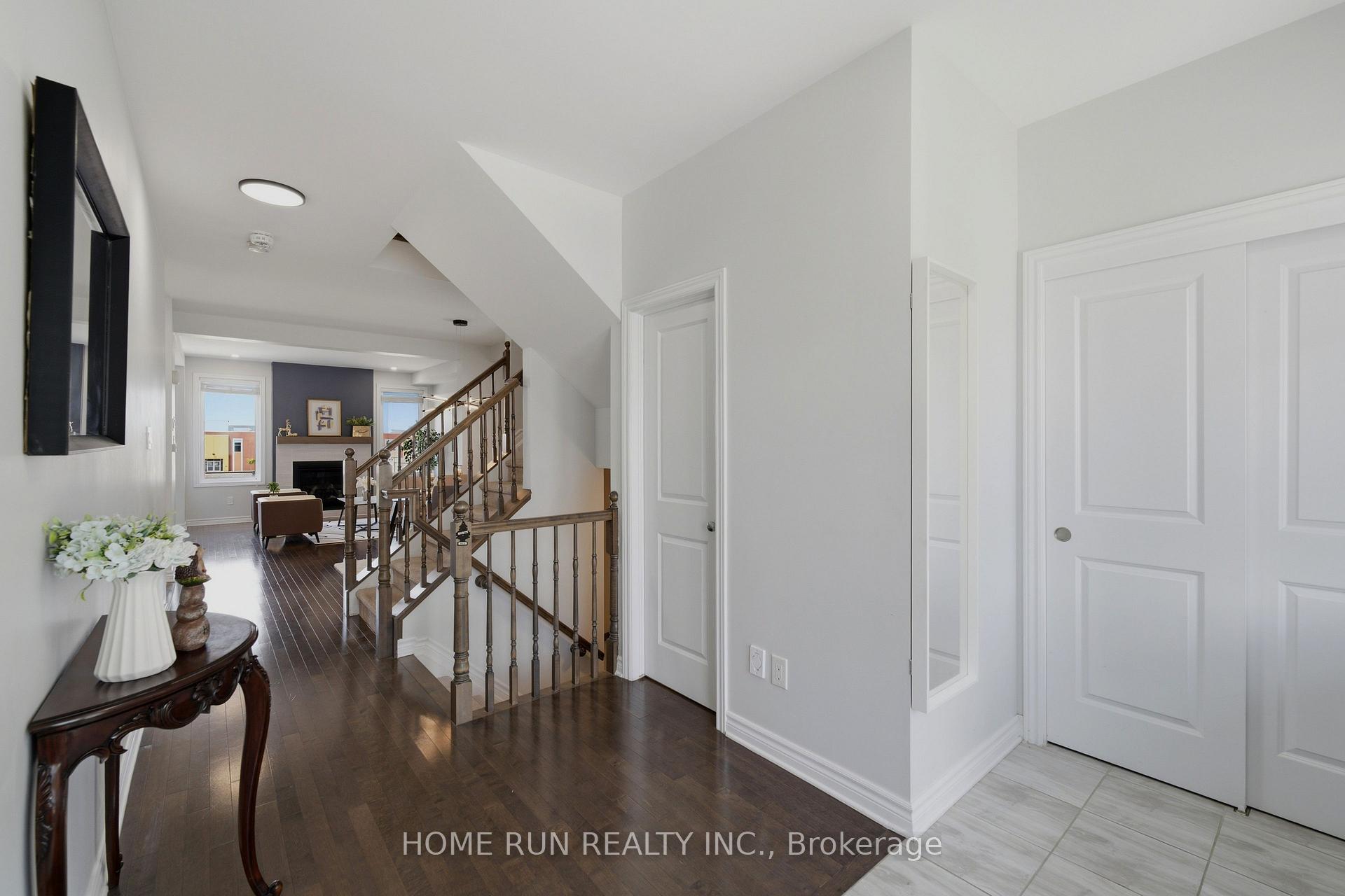 Photo 3 of 42 Clonfadda Terrace, Ottawa, Barrhaven - Half Moon Bay — HOMEH