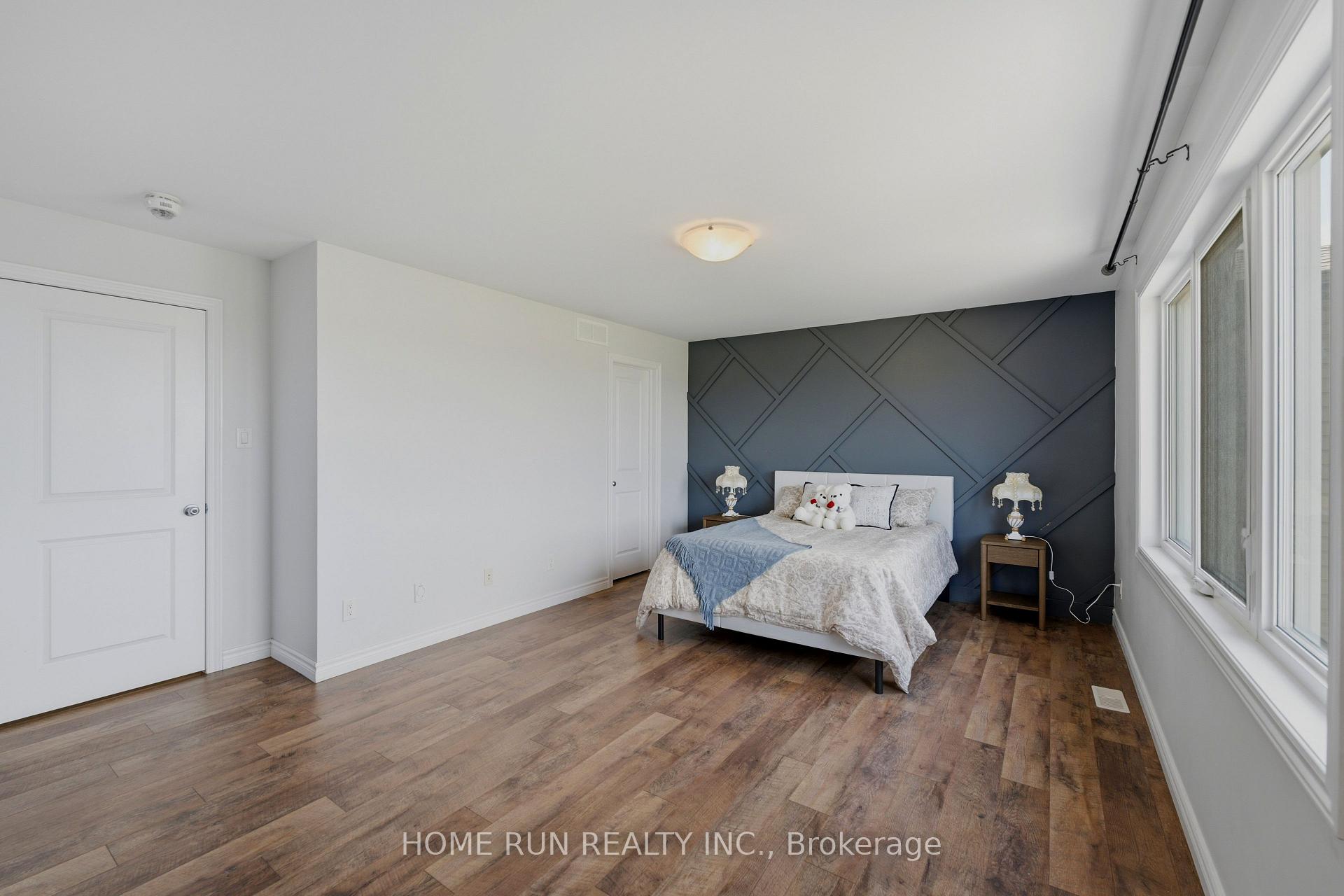 Photo 17 of 42 Clonfadda Terrace, Ottawa, Barrhaven - Half Moon Bay — HOMEH
