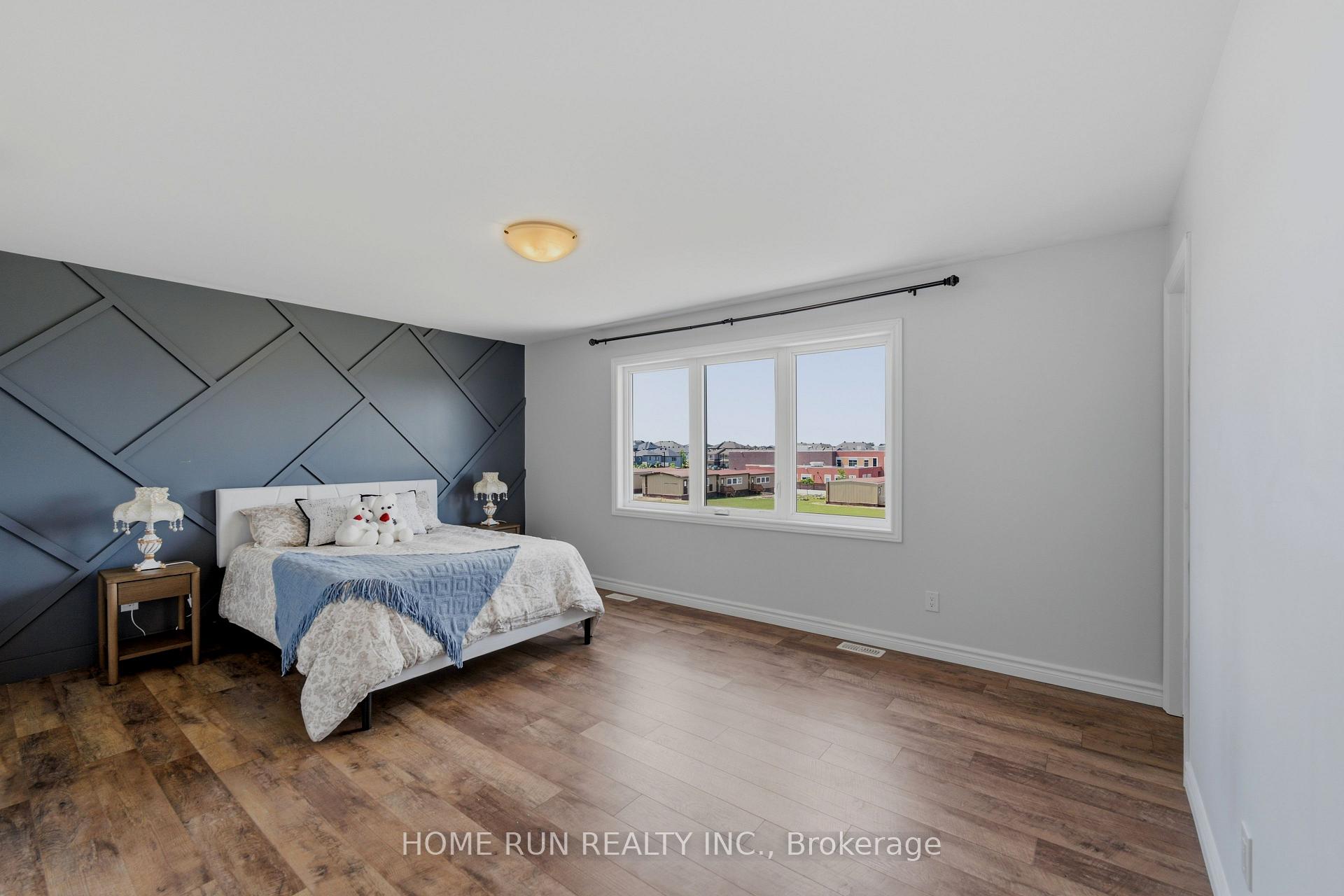 Photo 18 of 42 Clonfadda Terrace, Ottawa, Barrhaven - Half Moon Bay — HOMEH