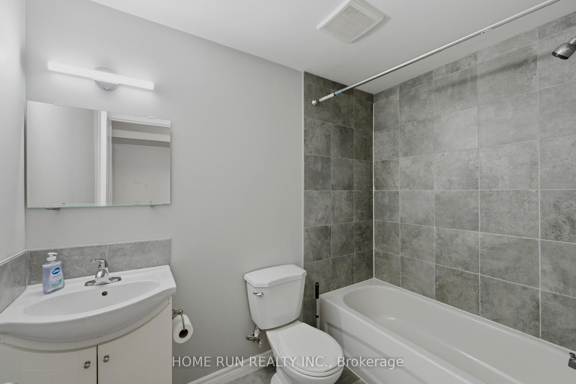 Photo 24 of 42 Clonfadda Terrace, Ottawa, Barrhaven - Half Moon Bay — HOMEH