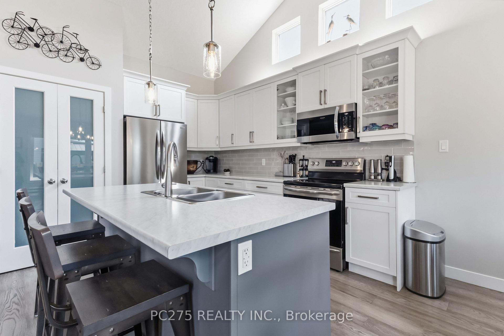 Photo 10 of 246 Hill Street, Central Elgin, Port Stanley — HOMEH