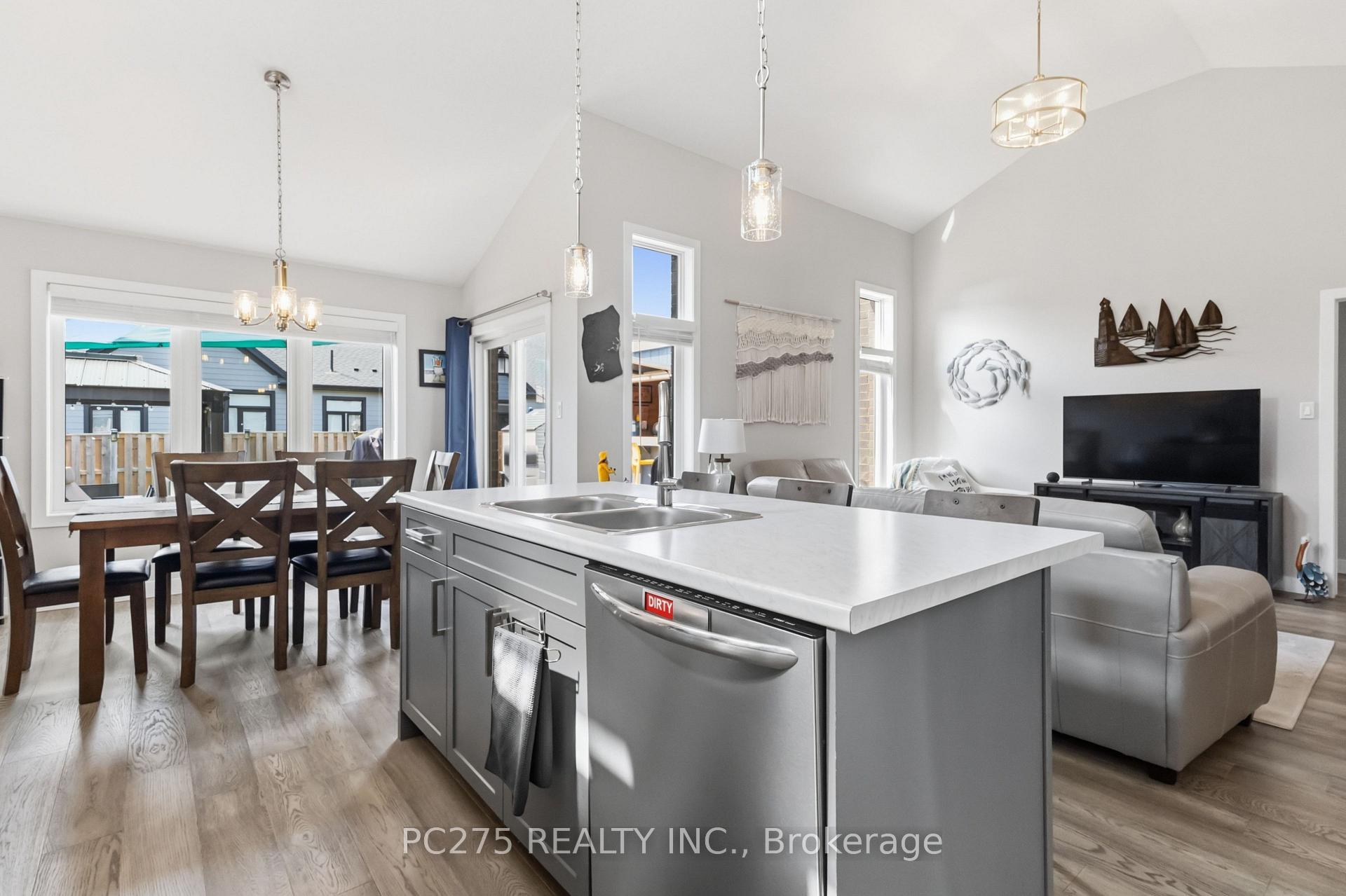 Photo 14 of 246 Hill Street, Central Elgin, Port Stanley — HOMEH