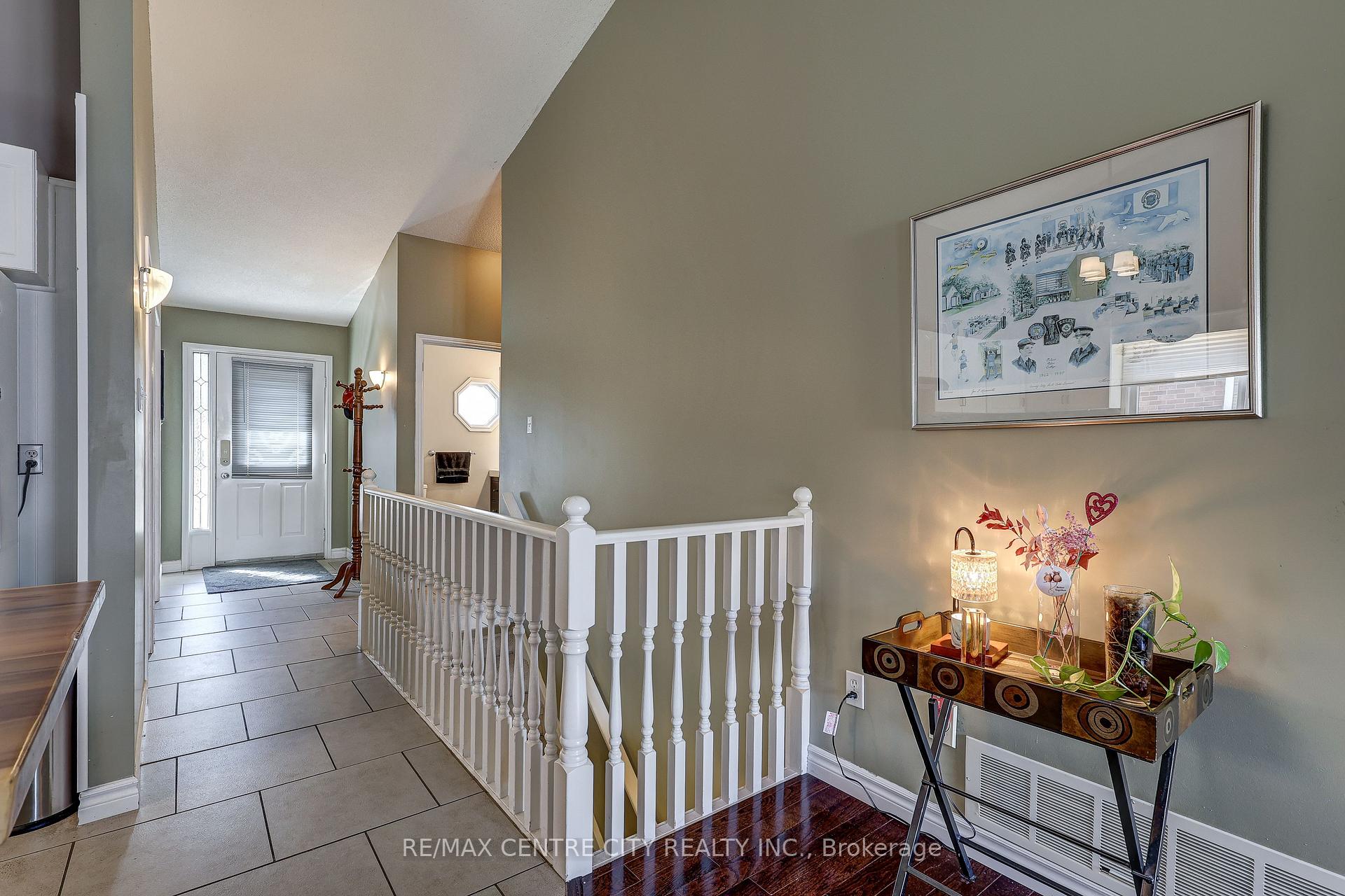 Photo 11 of 12 Second Avenue, St. Thomas — HOMEH