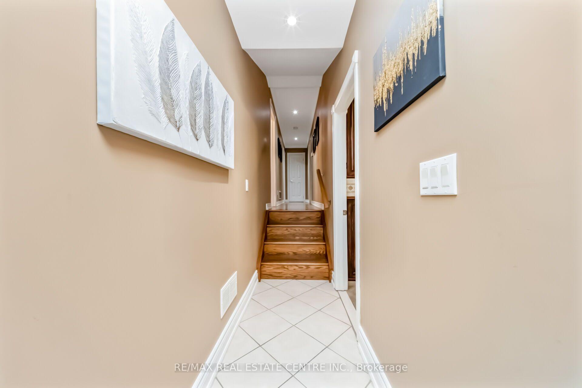 Photo 17 of 6961 Second Line W, Mississauga, Meadowvale Village — HOMEH