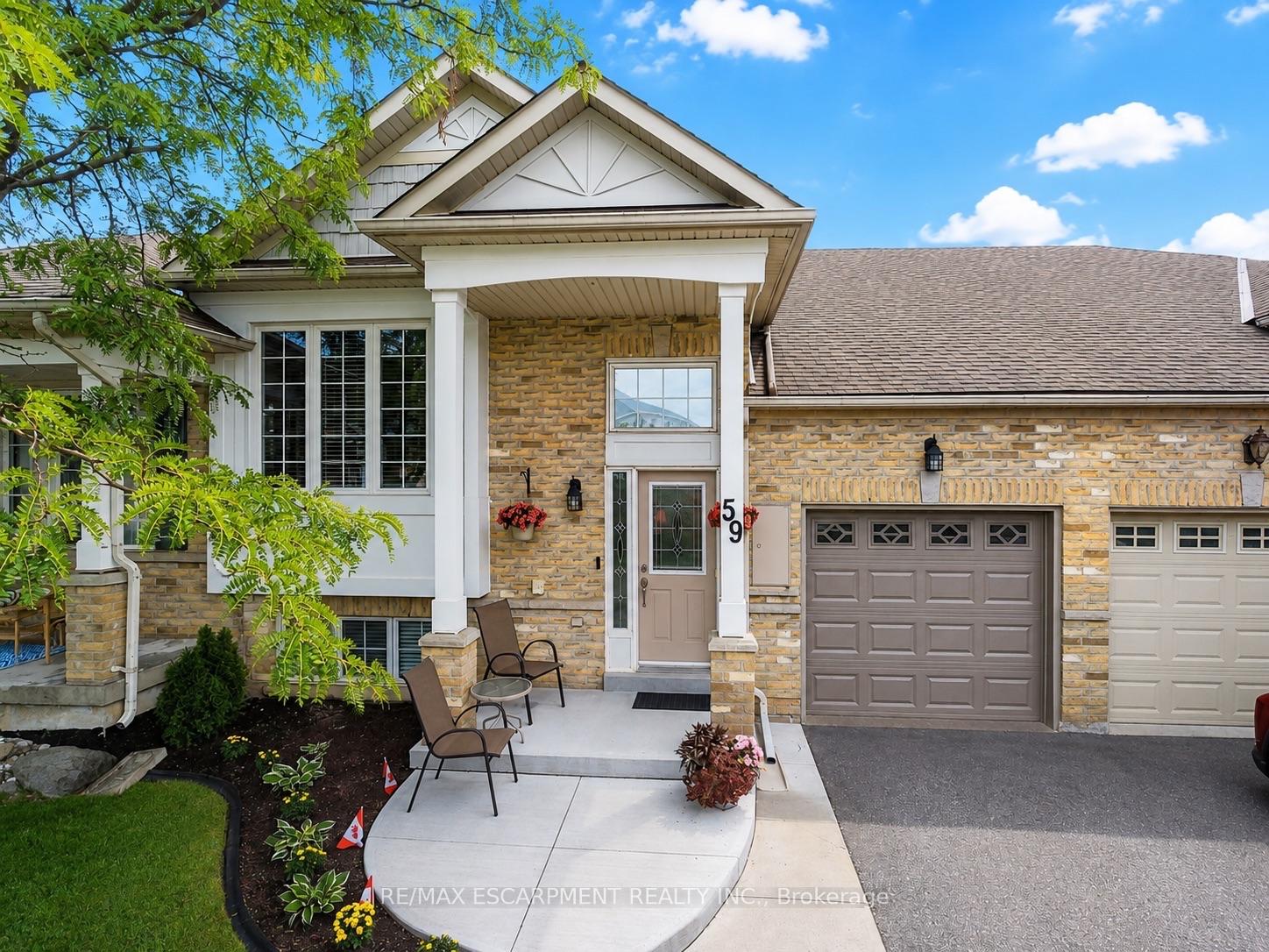 Photo 1 of Unit 59, 2243 Turnberry Road, Burlington, Rose — HOMEH
