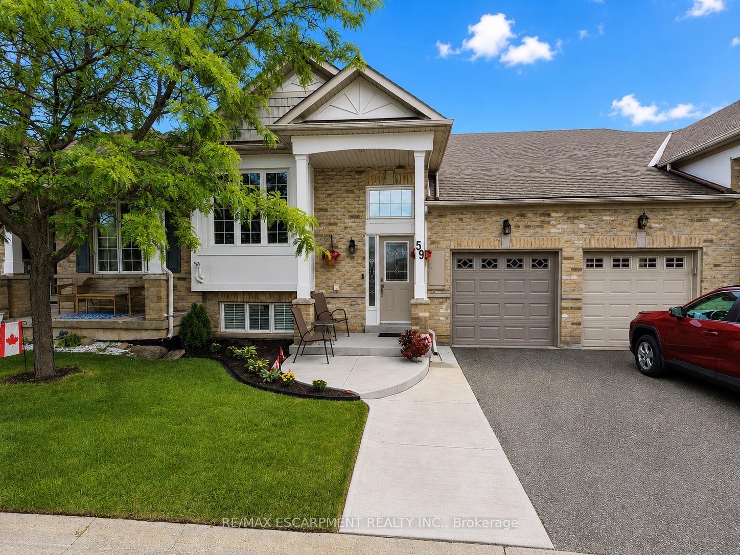 Photo 2 of Unit 59, 2243 Turnberry Road, Burlington, Rose — HOMEH