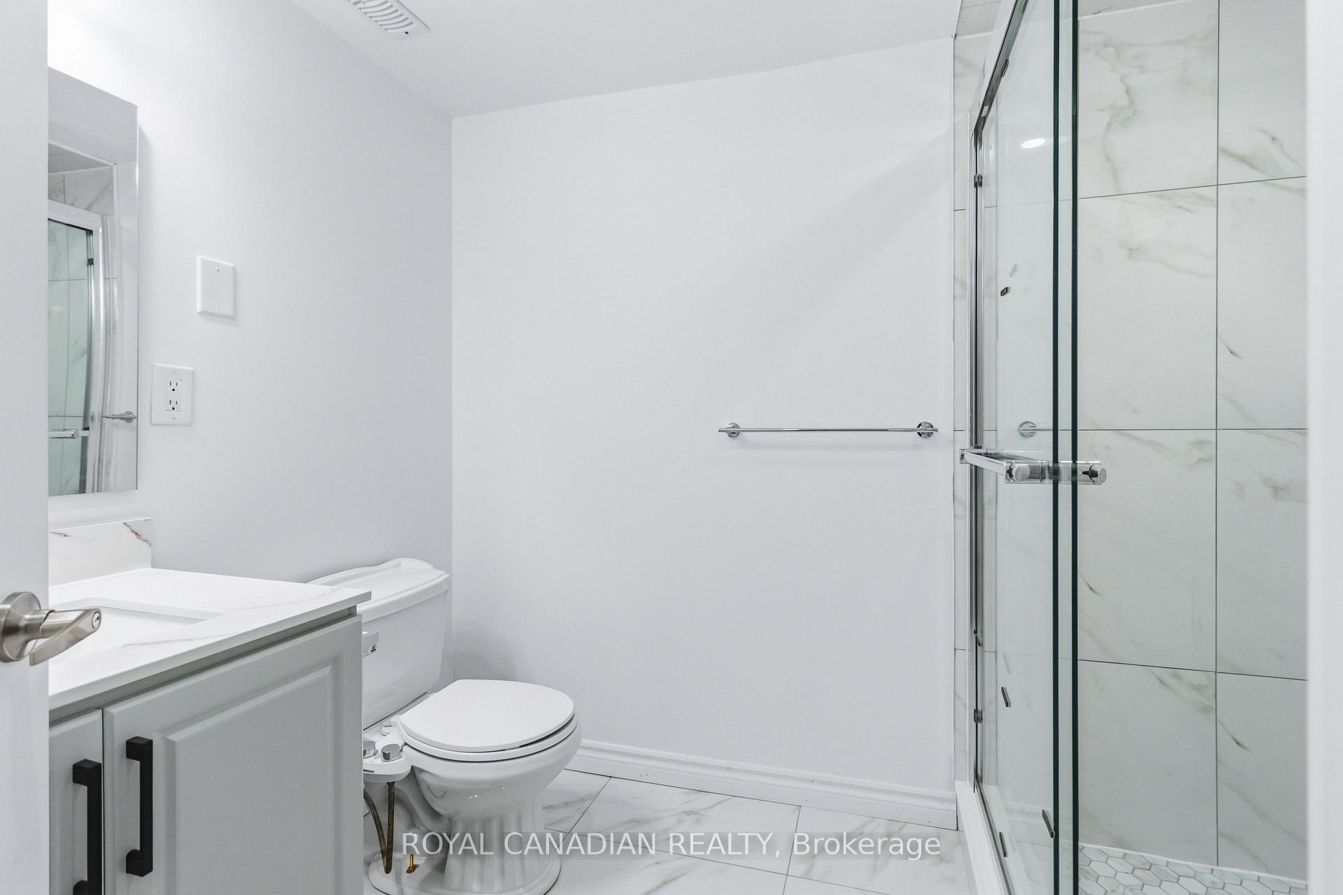 Photo 23 of 9 Horatio Court, Brampton, Queen Street Corridor — HOMEH