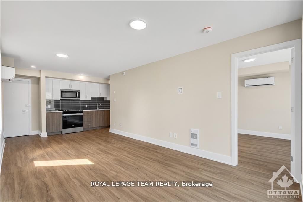 Photo 6 of Unit 5, 364 Winona Avenue, Ottawa, Westboro South — HOMEH