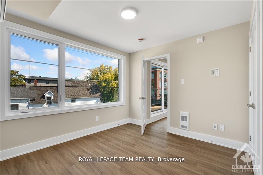 Photo 7 of Unit 5, 364 Winona Avenue, Ottawa, Westboro South — HOMEH