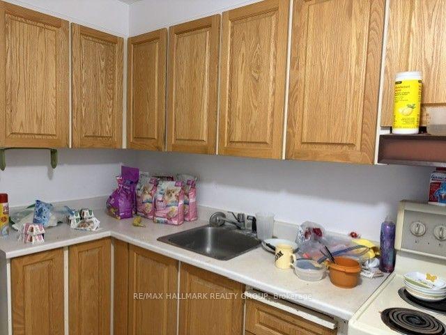Photo 5 of Unit 419, 20 Chesterton Drive, Ottawa, Borden Farm/Stewart Farm/Carleton Heights/Parkwood Hills — HOMEH