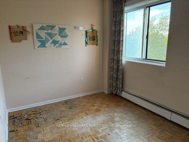 Photo 16 of Unit 419, 20 Chesterton Drive, Ottawa, Borden Farm/Stewart Farm/Carleton Heights/Parkwood Hills — HOMEH