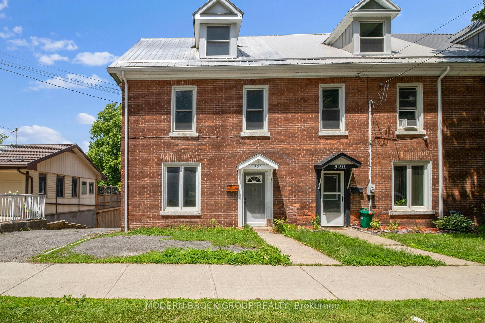 Photo of 322 King Street W