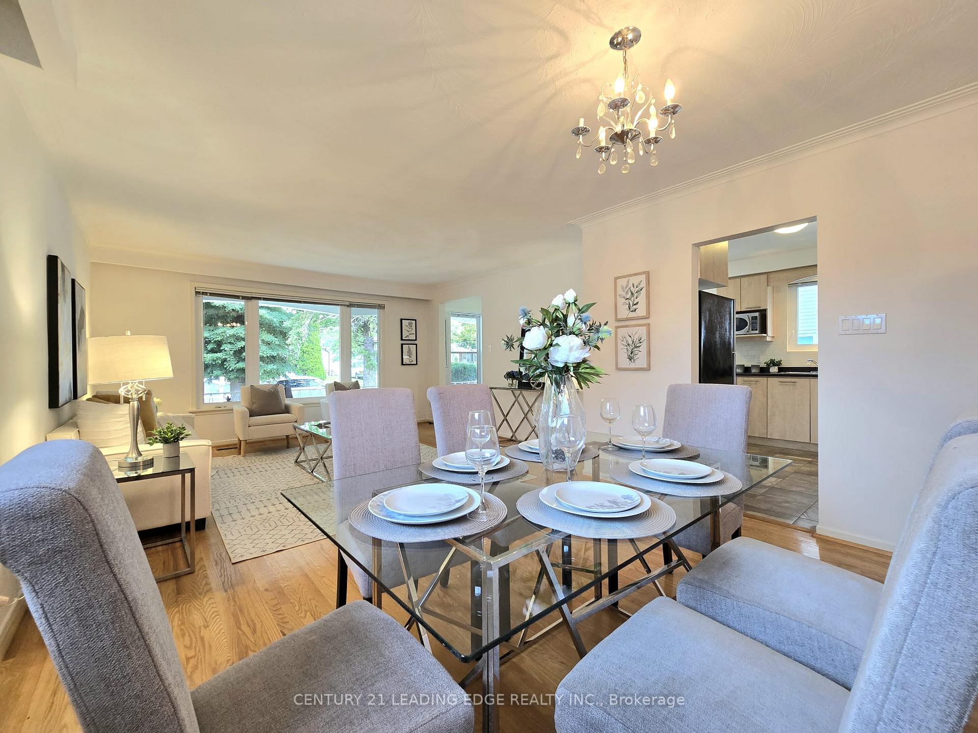Photo 10 of 46 Adamede Crescent, North York, Bayview Woods-Steeles — HOMEH