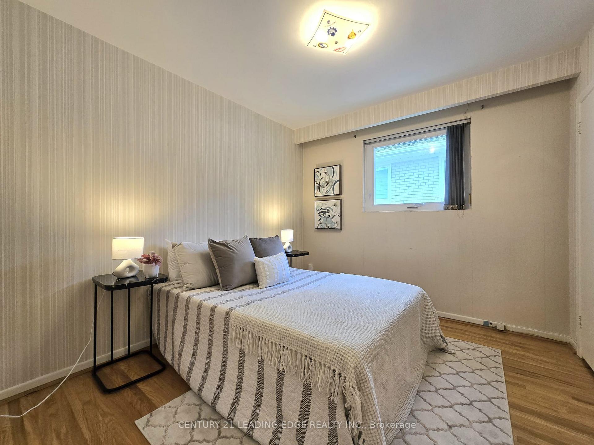 Photo 24 of 46 Adamede Crescent, North York, Bayview Woods-Steeles — HOMEH