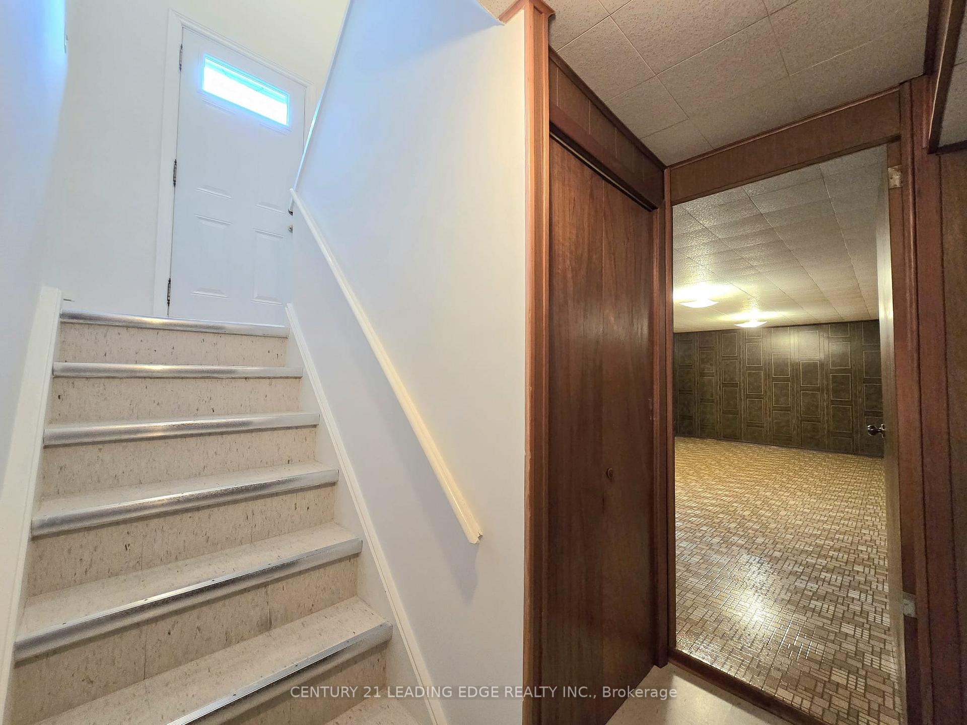 Photo 28 of 46 Adamede Crescent, North York, Bayview Woods-Steeles — HOMEH