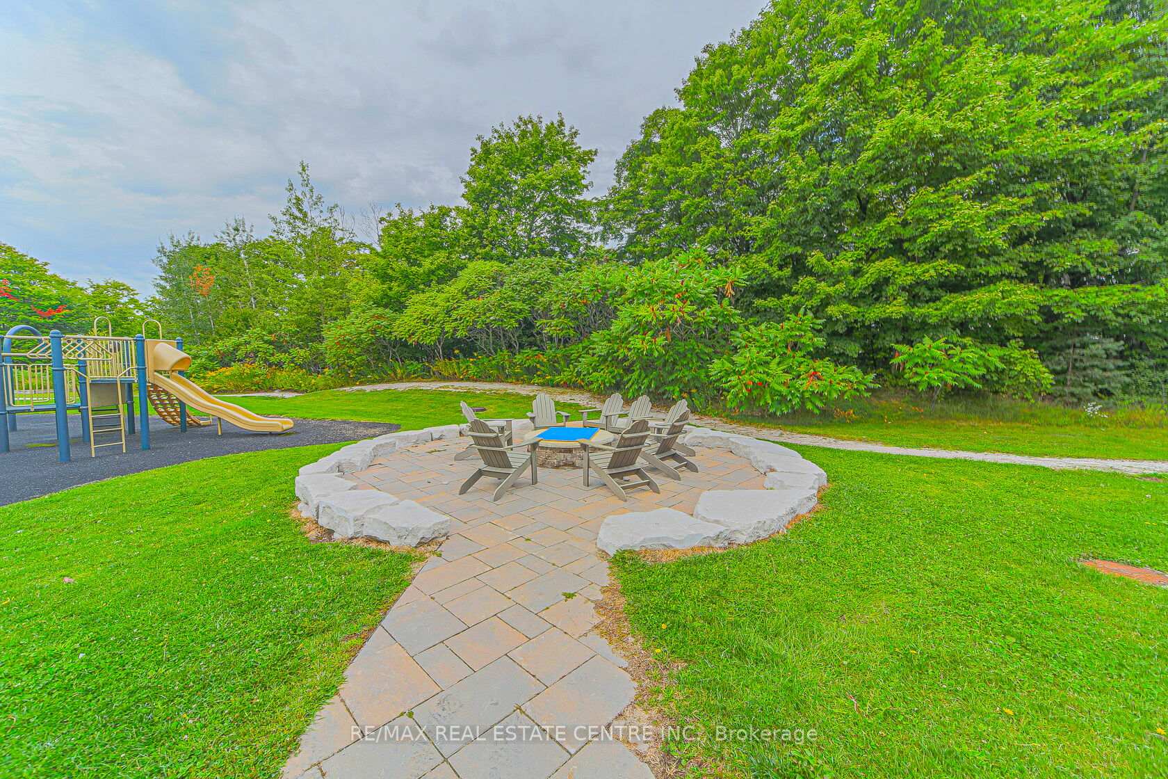 Photo 29 of Unit 2248, 90 Highland Drive, Oro-Medonte, Horseshoe Valley — HOMEH