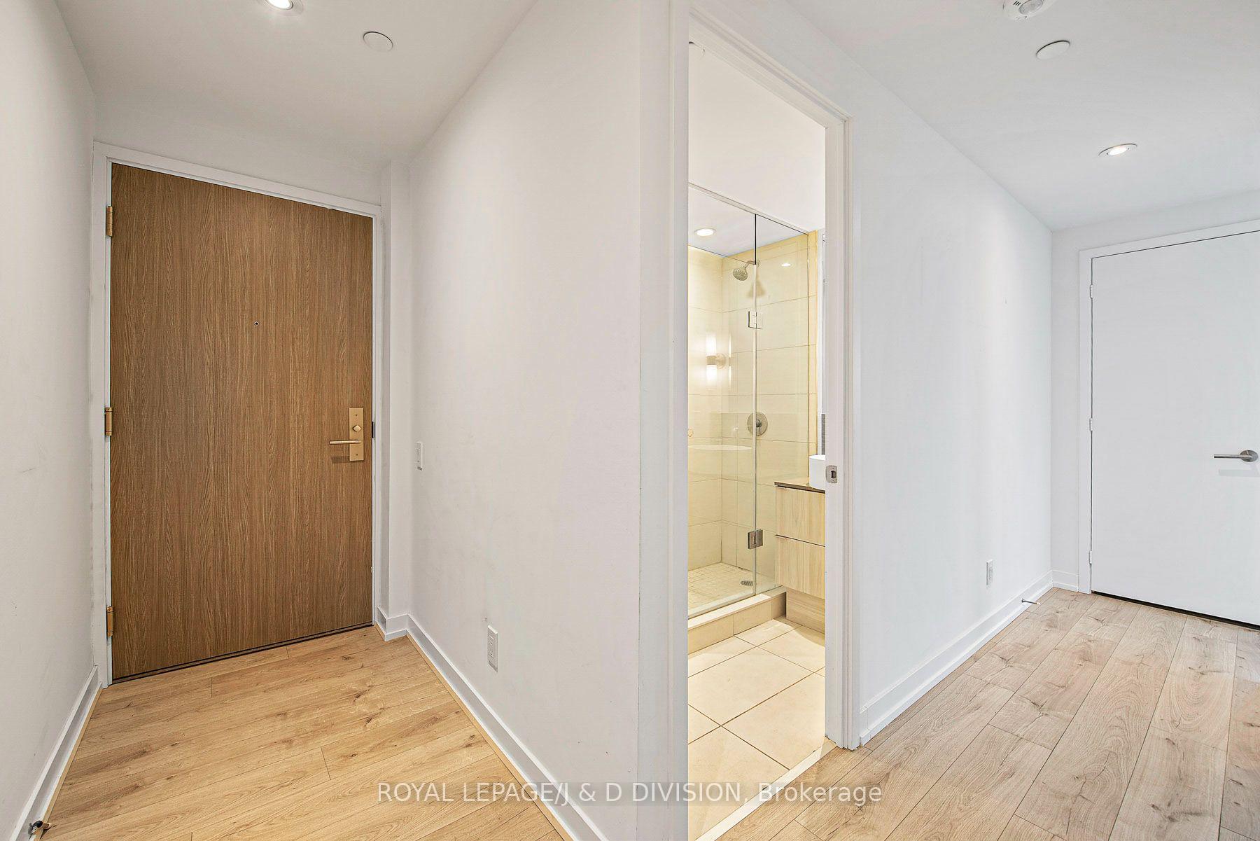 Photo 2 of Unit 3103, 161 Roehampton Avenue, Toronto, Mount Pleasant West — HOMEH
