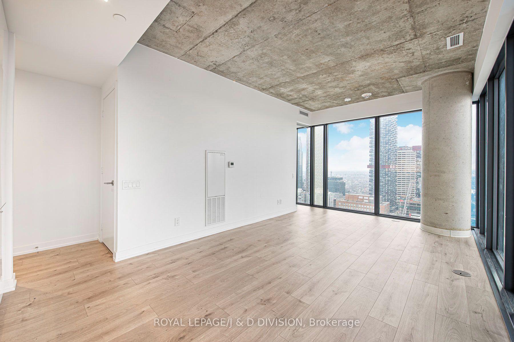 Photo 5 of Unit 3103, 161 Roehampton Avenue, Toronto, Mount Pleasant West — HOMEH
