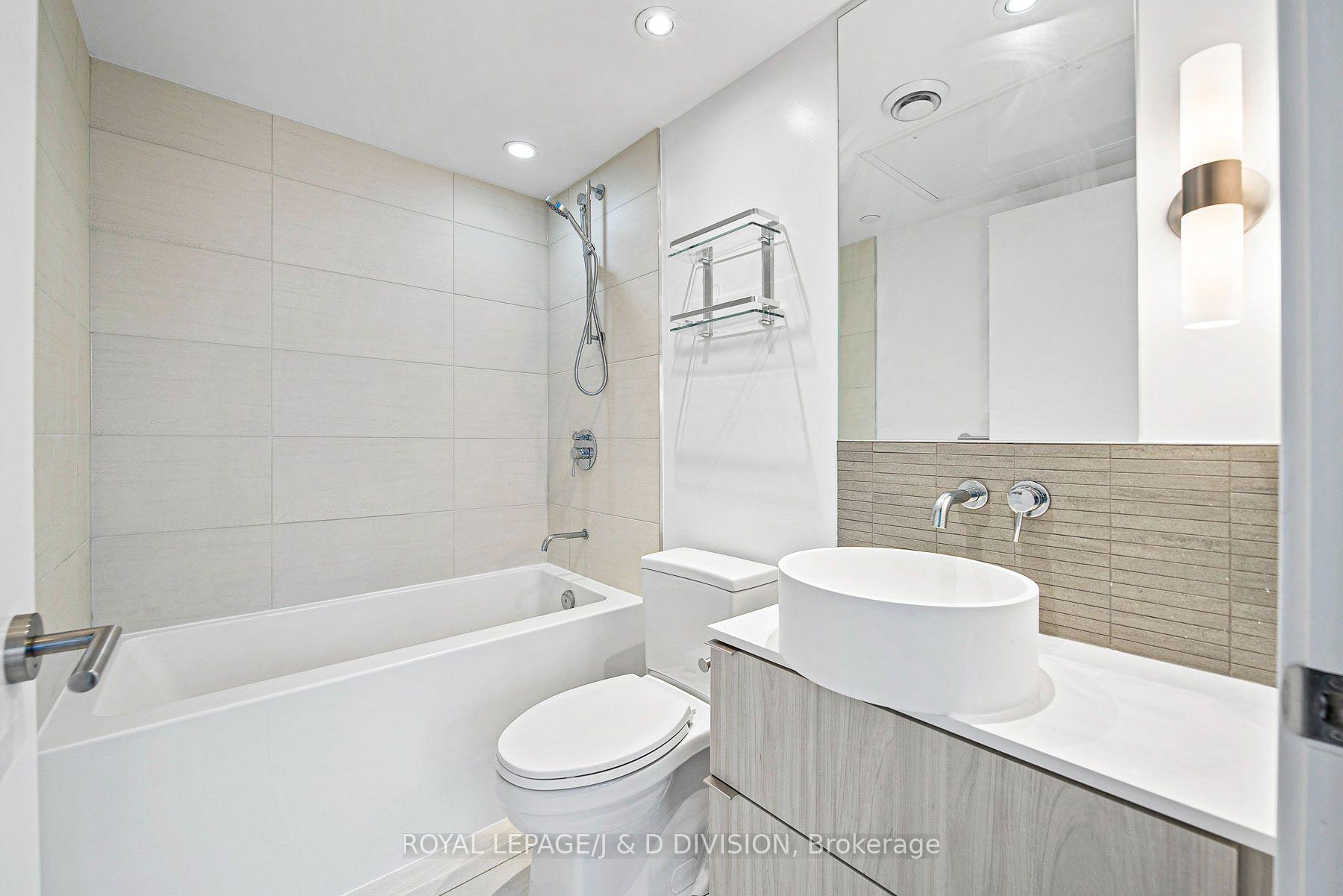 Photo 13 of Unit 3103, 161 Roehampton Avenue, Toronto, Mount Pleasant West — HOMEH